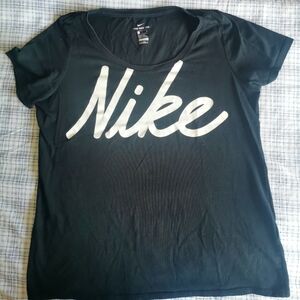 Nike Women's Black T-Shirt